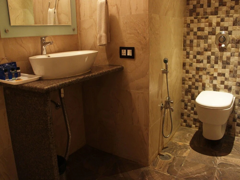 Capital O 4010 Puja Residency