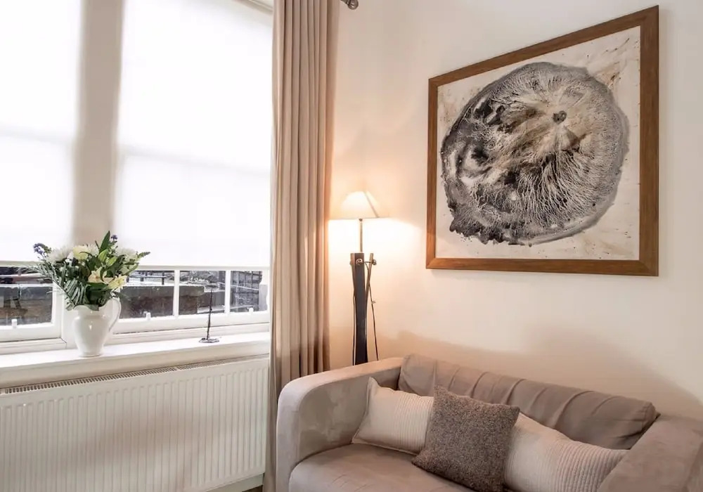 The Studio at Lynedoch Place lane