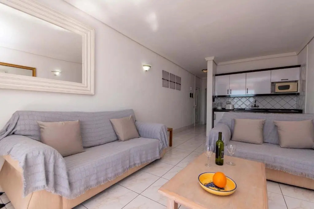 Azahara Playa 45 - One Bed