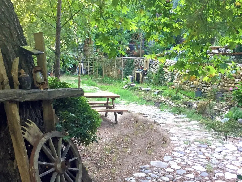 Antik Vadi Kazdağları Bungalow Evleri
