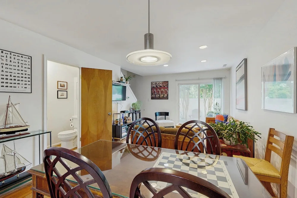 5 Blocks to Shore! Rehoboth Beach Family Escape