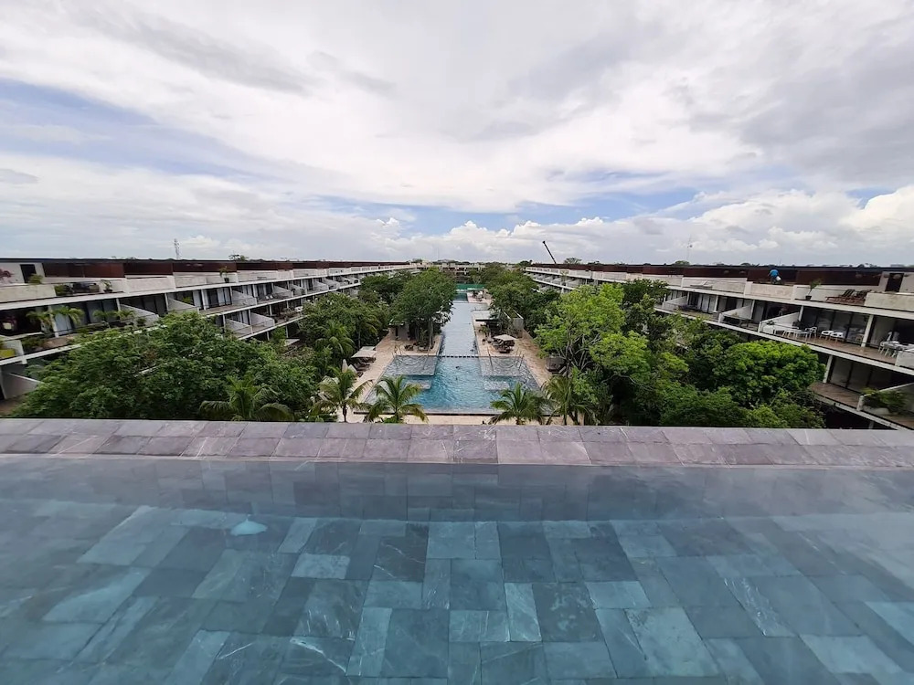 CONDOMINIO DE LUJO - AWA a mts del Mar