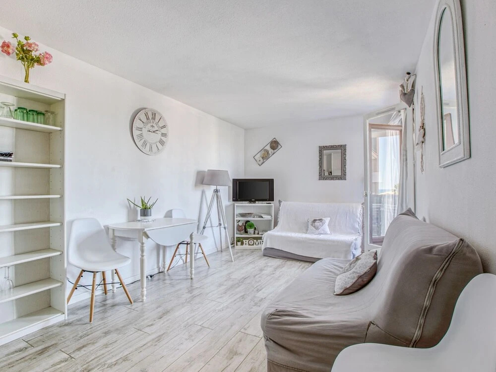 Scenic Apartment in Fleury With Balcony Near Sea