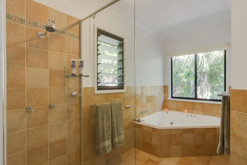 Byron Hinterland Villas