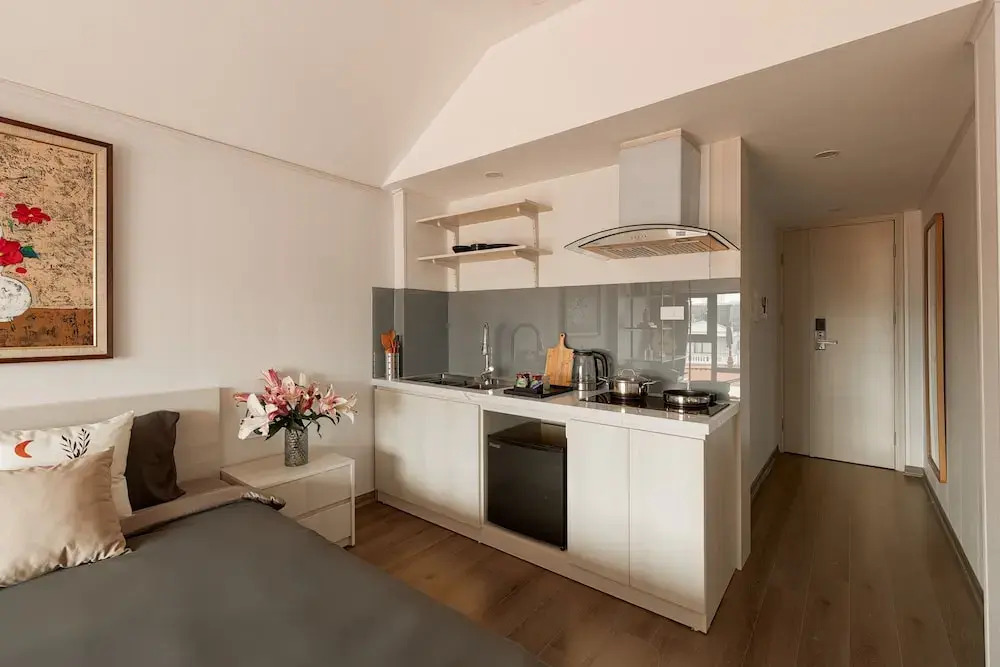 HoLo Ba Dinh Hanoi - Serviced HomeStay