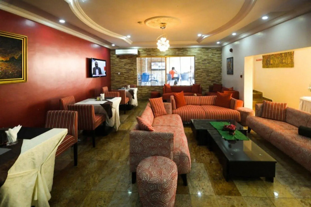 Chateux De Atlantique Hotel