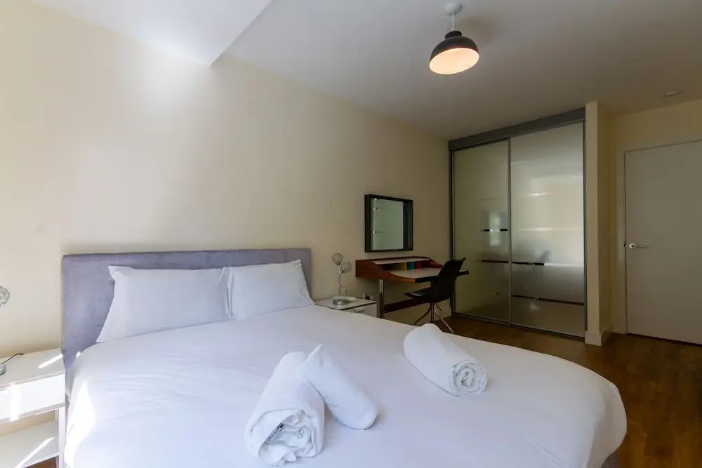 TP Apartments - St Paul's