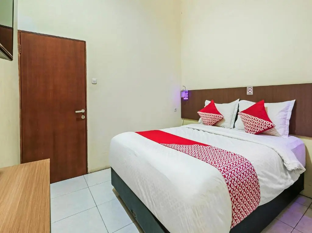 OYO 90910 Pondok Tamsis