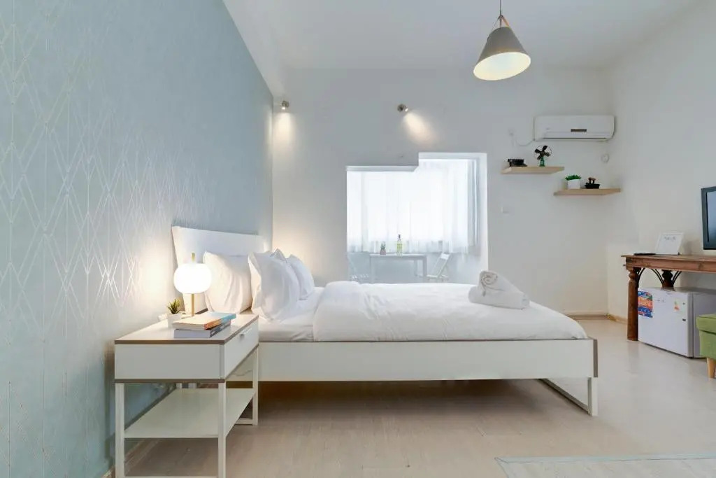 23 Hovevei Tsiyon Street - By Beach Apartments TLV