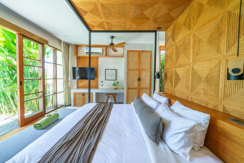 Villa Mango Bliss - Amazing 4-bdr Villa in Berawa ! PERFECT LOCATION