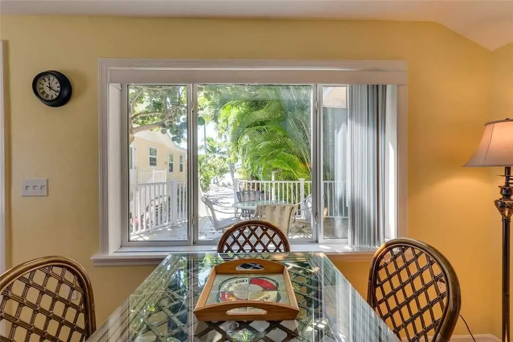 Tropical Bliss - One Bedroom Home