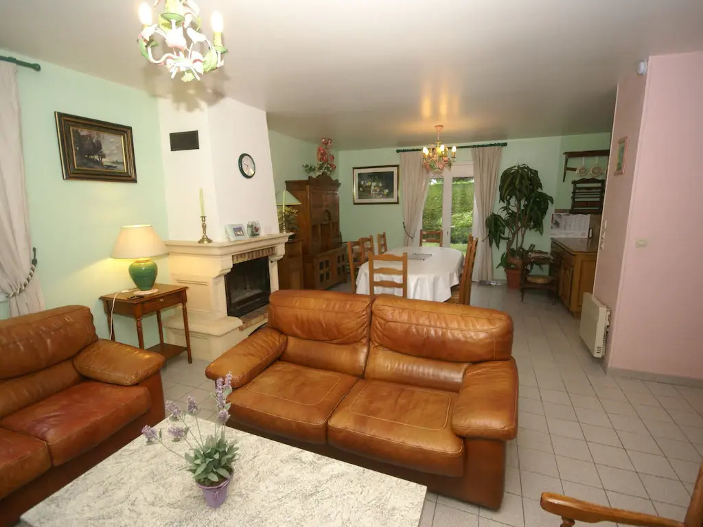 Snug holiday home in Denneville Plage near beach