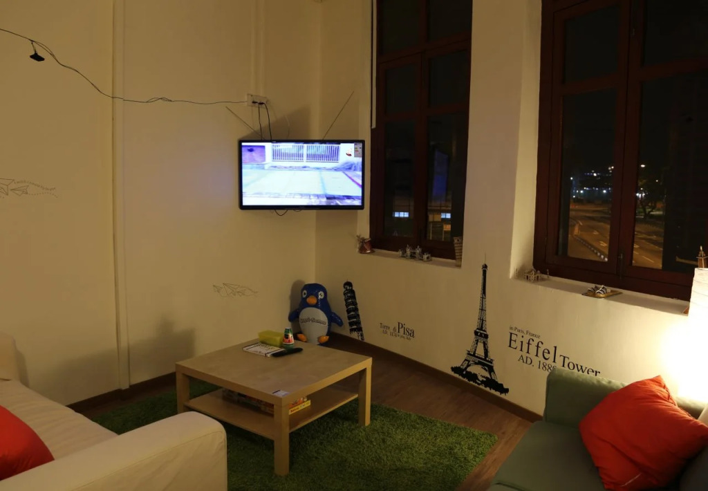 Hostel Lah