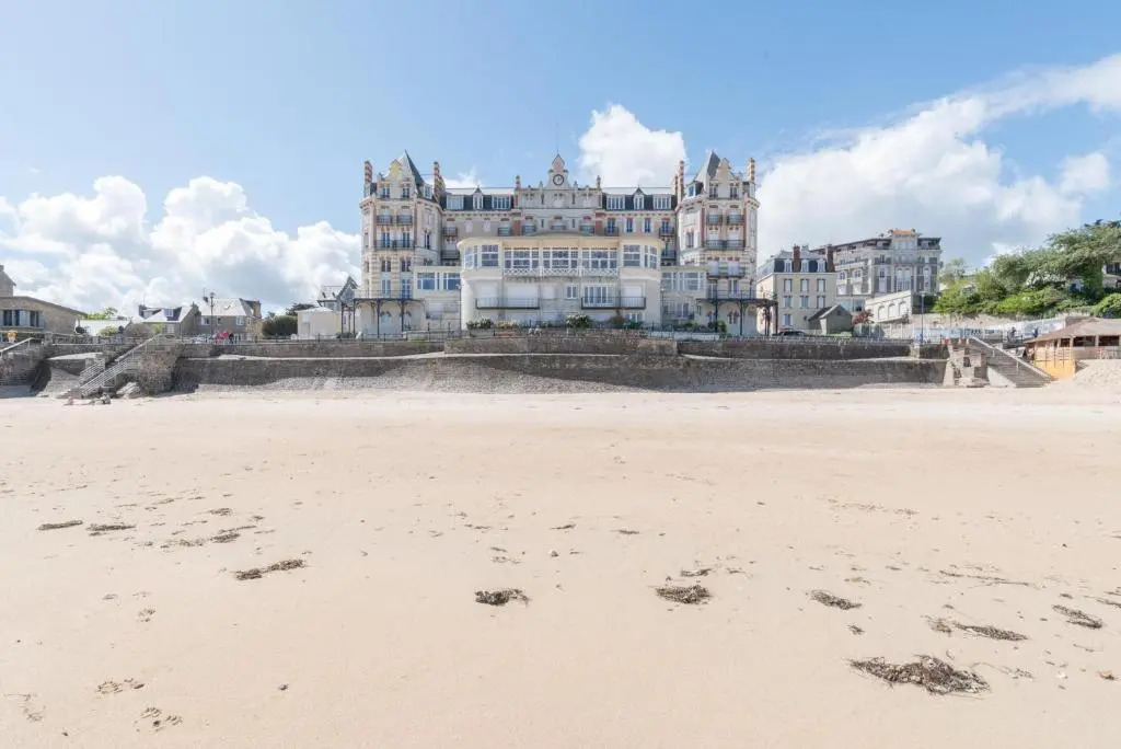 Appartement du grand hôtel de St-Lunaire