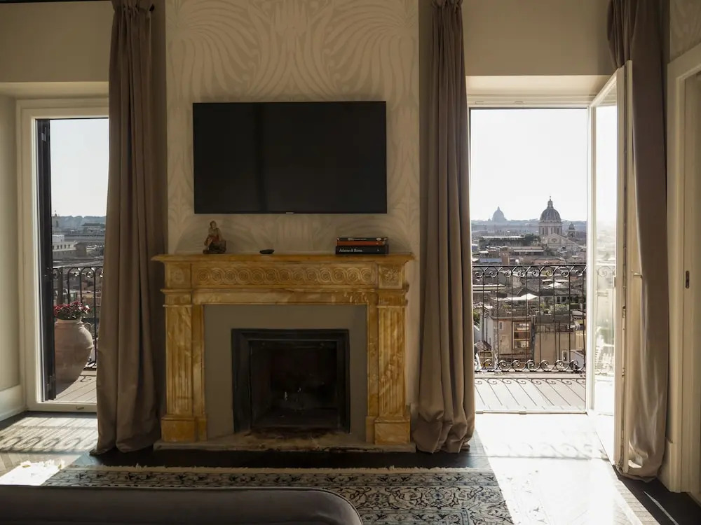 Ricciardelli Luxury Studios