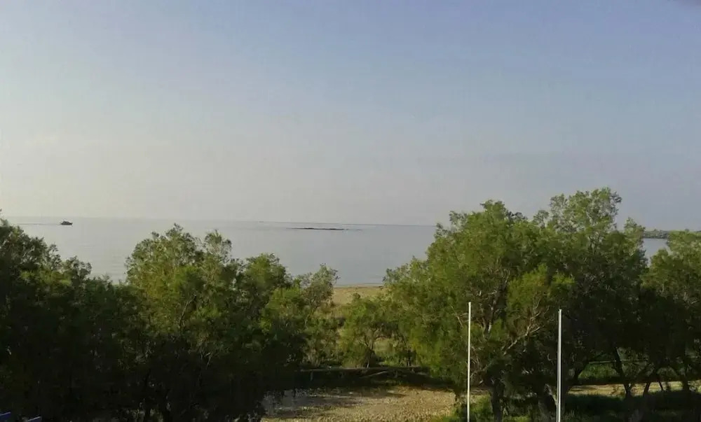 Nostos Beachfront Apartments & Studios