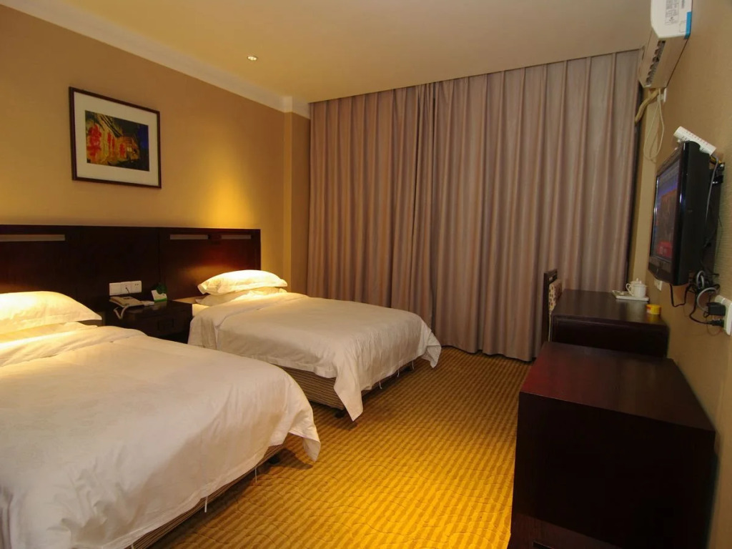 Taichi Hotel