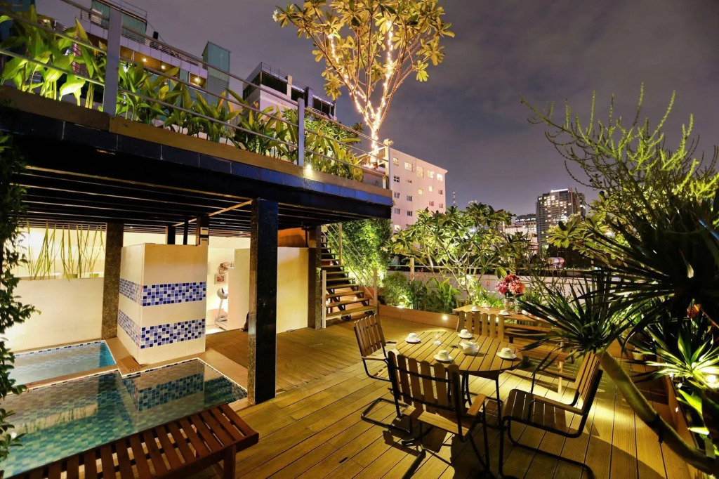 Sky Gem Hotel Sora