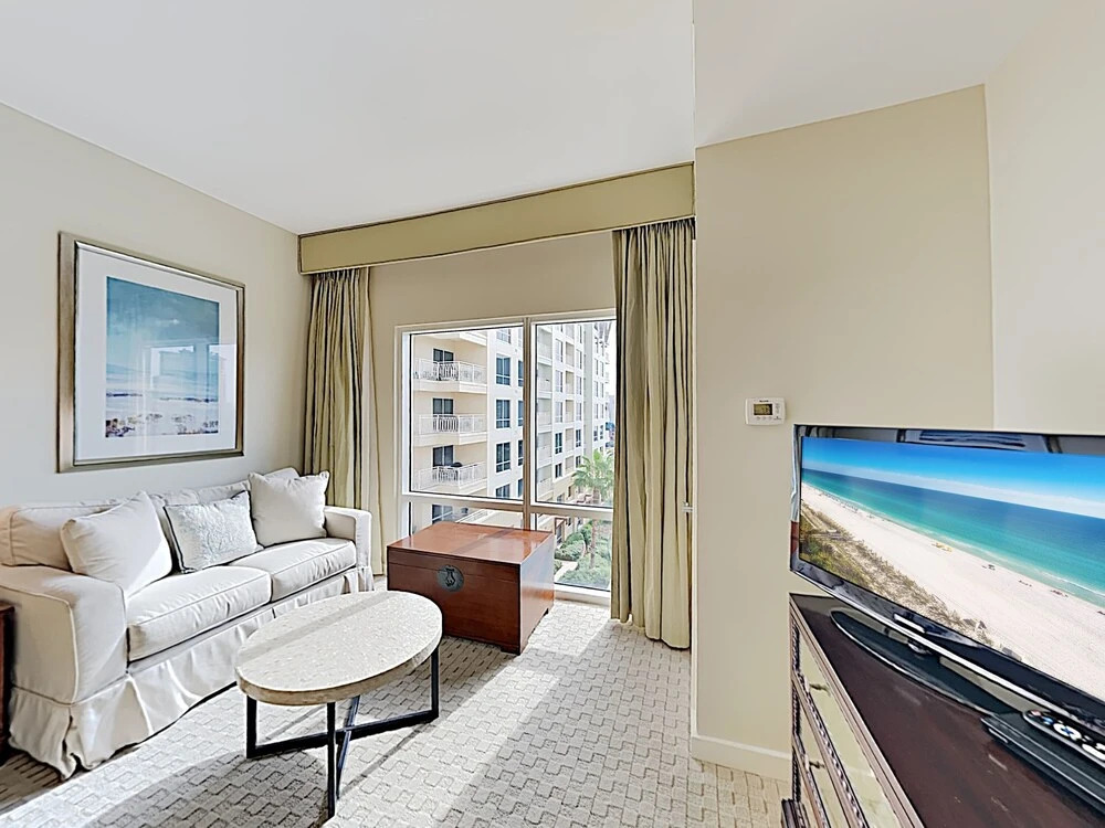 New Listing! Luxe Luau Suite on the Beach W/ Pools Condo
