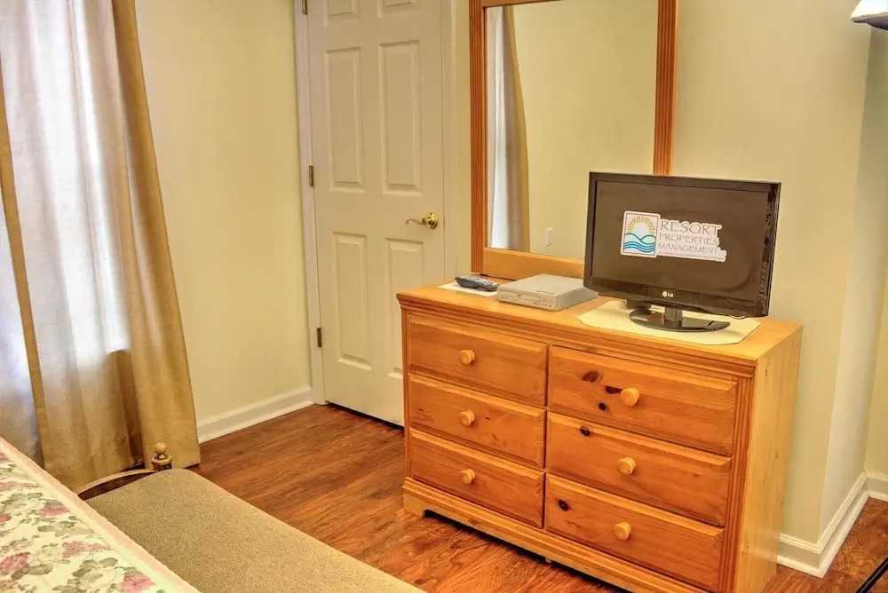 Whispering Pines 233
