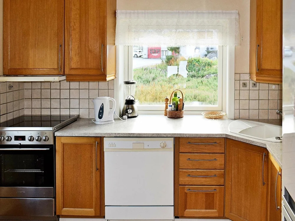7 Person Holiday Home in Stamsund