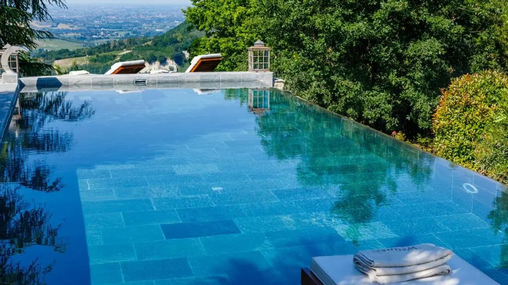 IL CASTELLACCIO 8, Emma Villas
