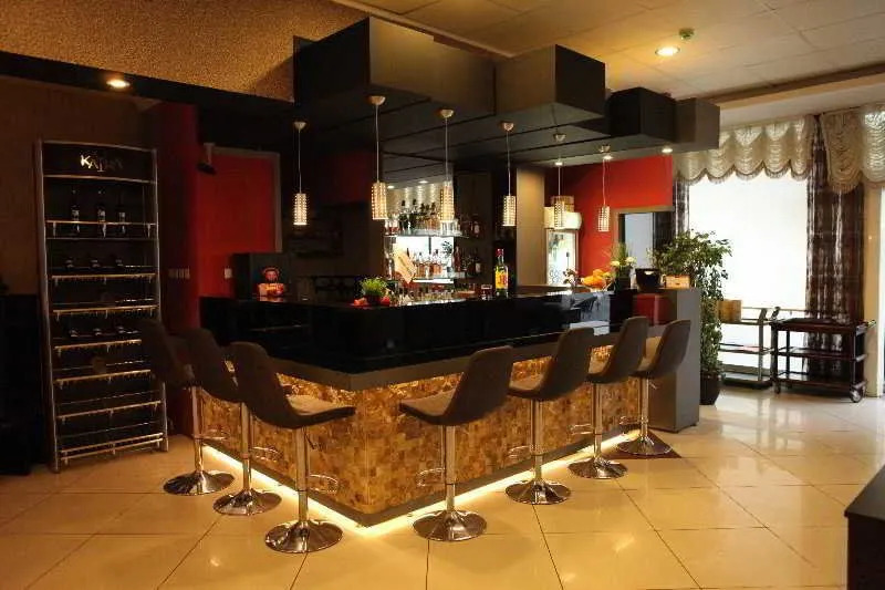 Teona Hotel