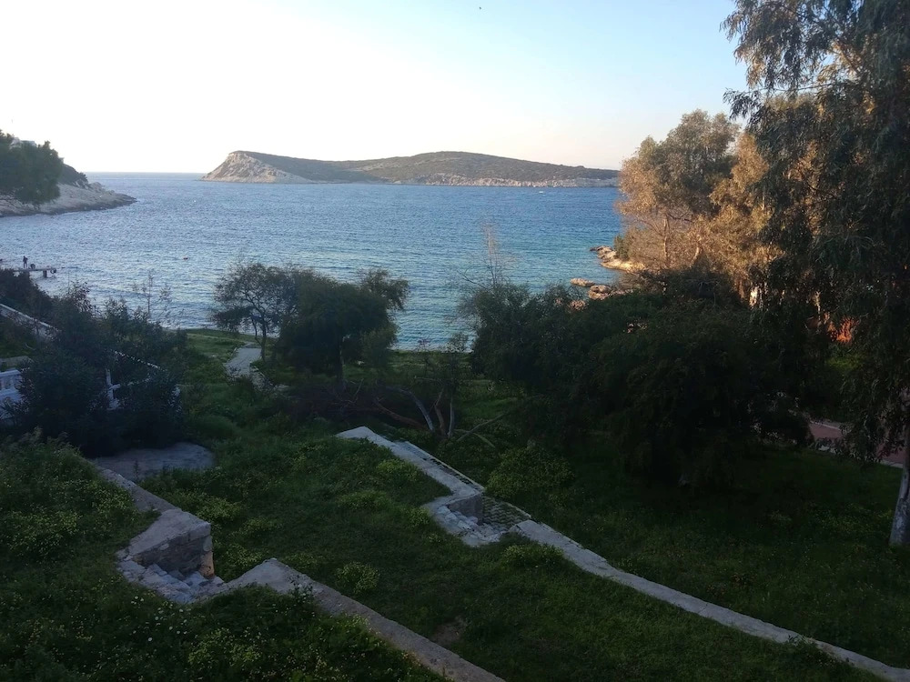 Nilüfer Apart Otel Karaburun