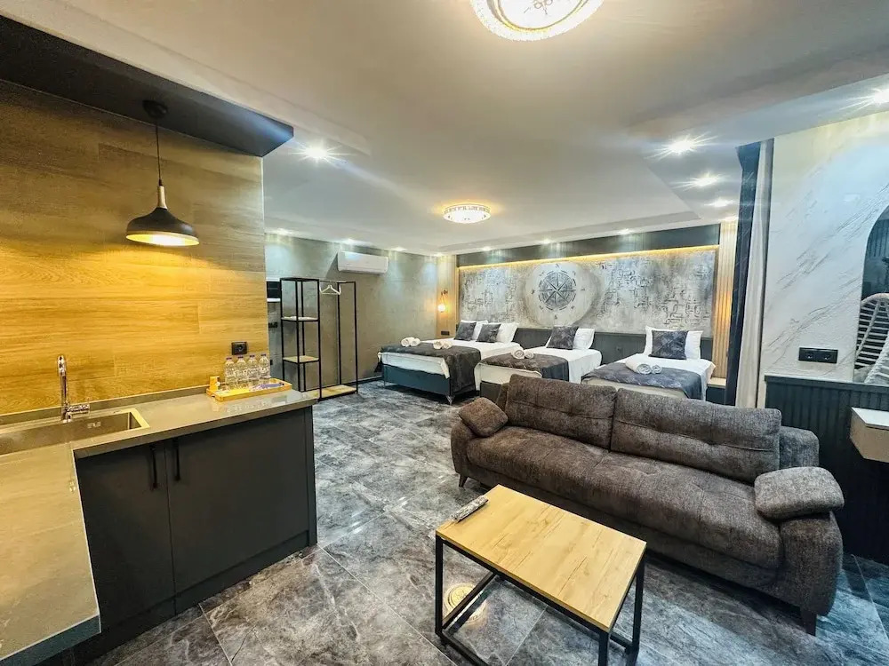 Tikir House
