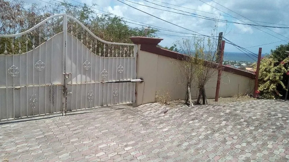 Exotic View Space