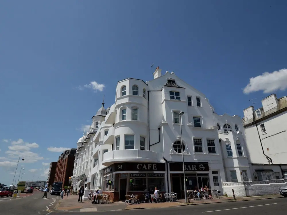 Exquisite Apartment in Bexhill Kent With Balcony