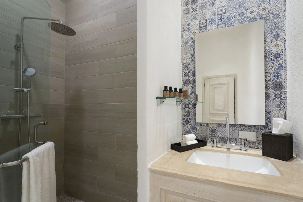 Mar del Cabo By Velas Resorts Adults Only