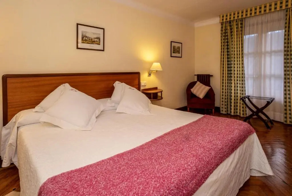 Hotel Adsera