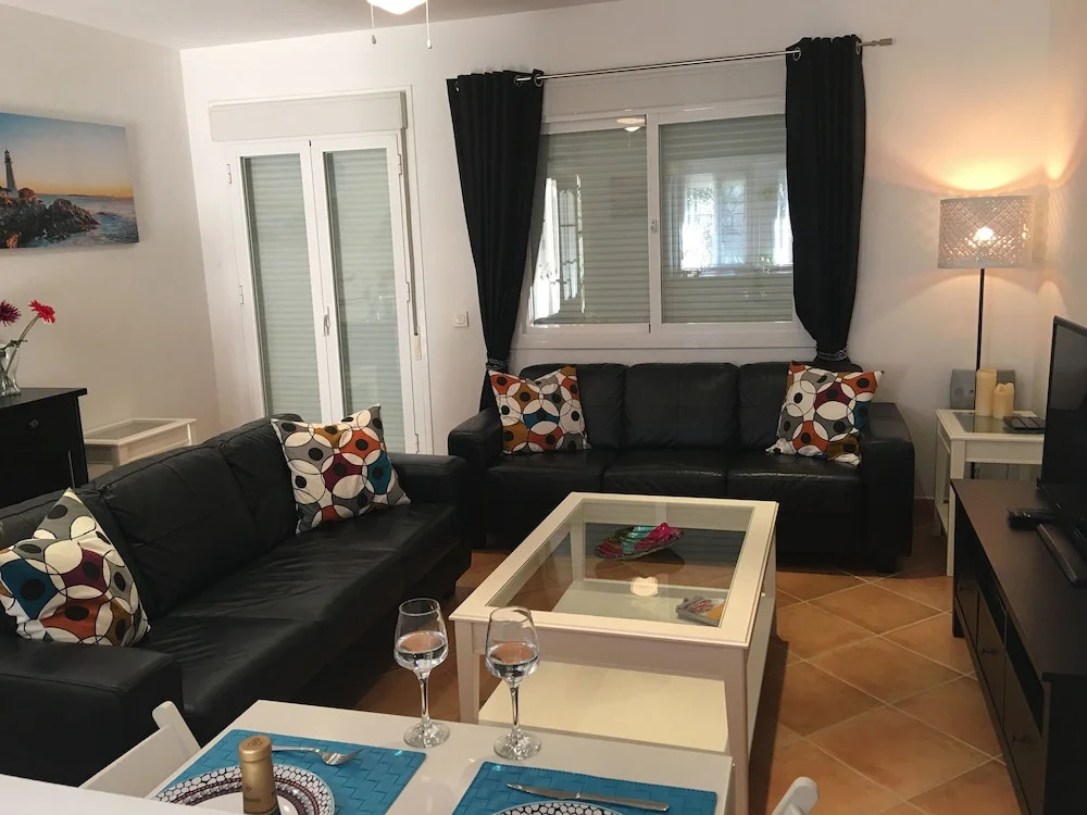 Penthouse, sea Views, Roof Terrace, Communal Pool