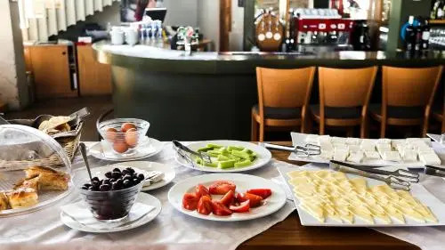 White Lavina Spa and Ski Lodge