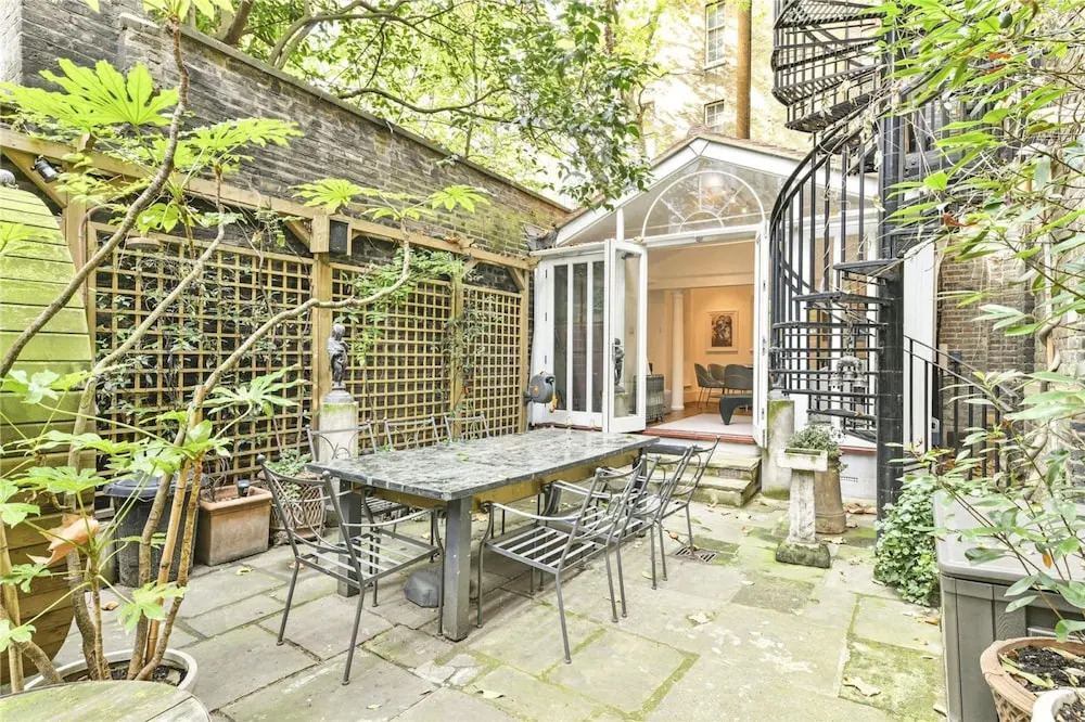The Mayfair Rectory in London