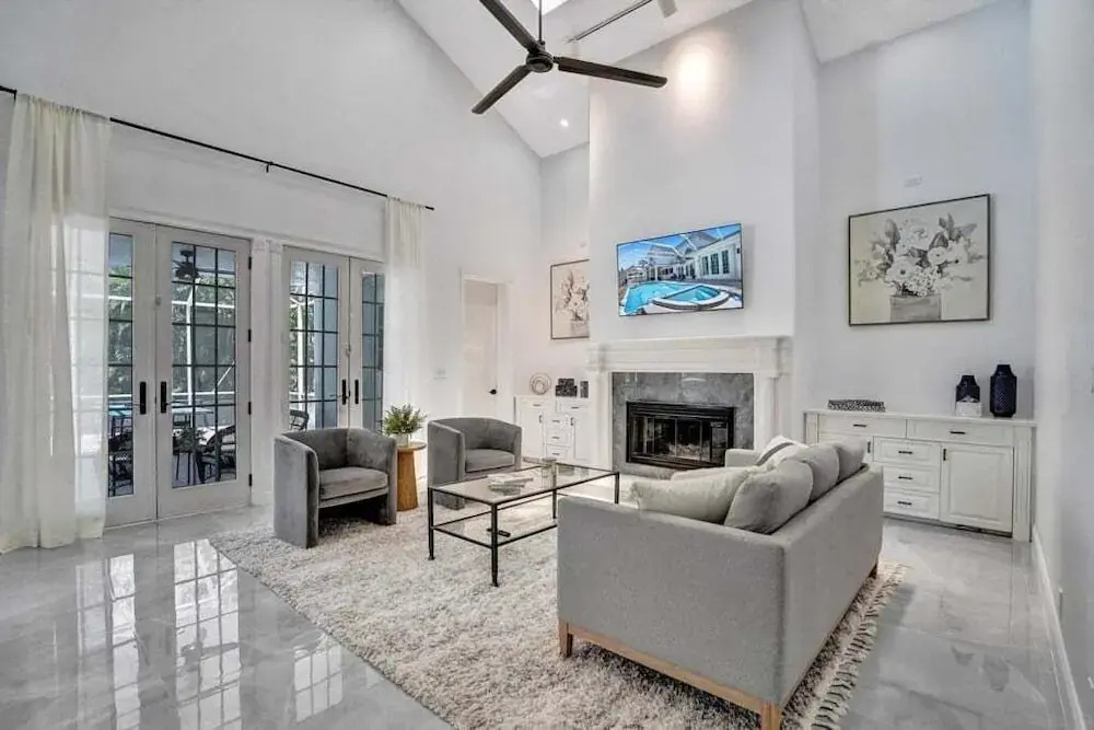 6br Elegant Hollywood Lakes Mansion W/ Pool & Spa 6 Bedroom Home
