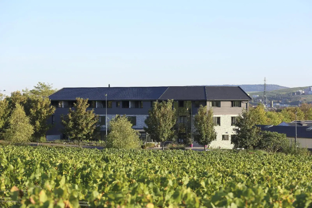 Hôtel Restaurant Les Grains dArgent Dizy - Epernay