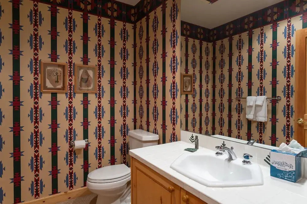 Trail's End Lodge at Deer Valley Resort - Two Bedroom Residence with Spa #401 2 Condo