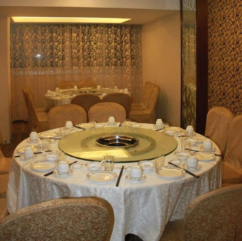 Ling Nan International Hotel