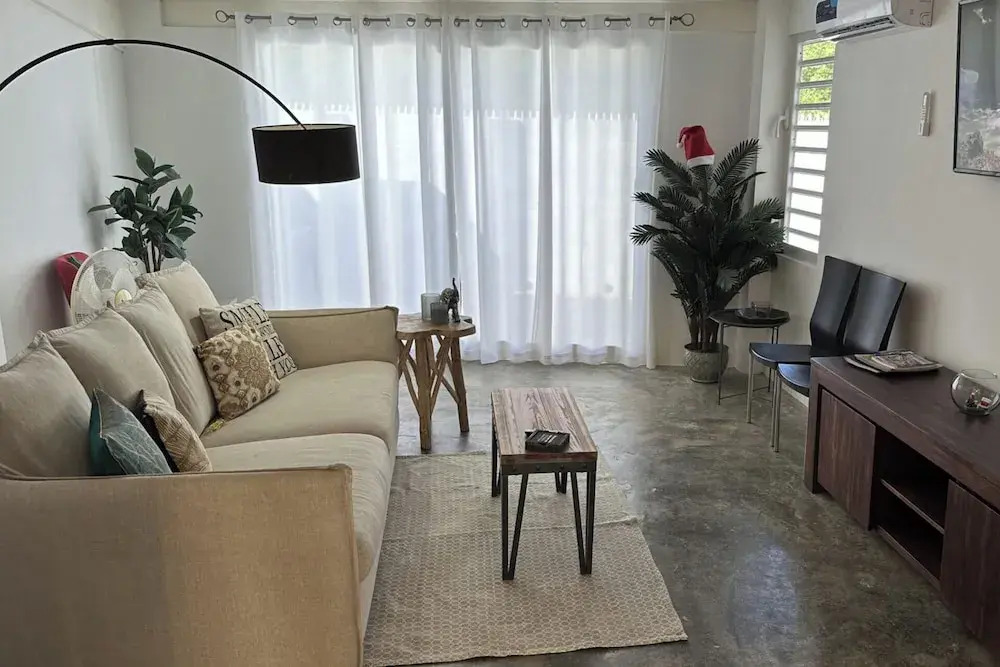 3 Bed Villa Sleeps 5 With Pets & Enclosed Garden