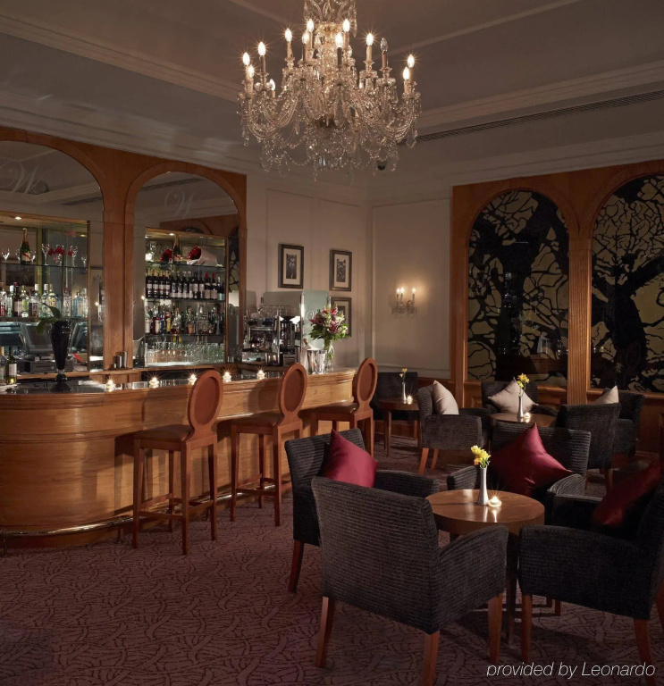 Thistle Hyde Park Hotel
