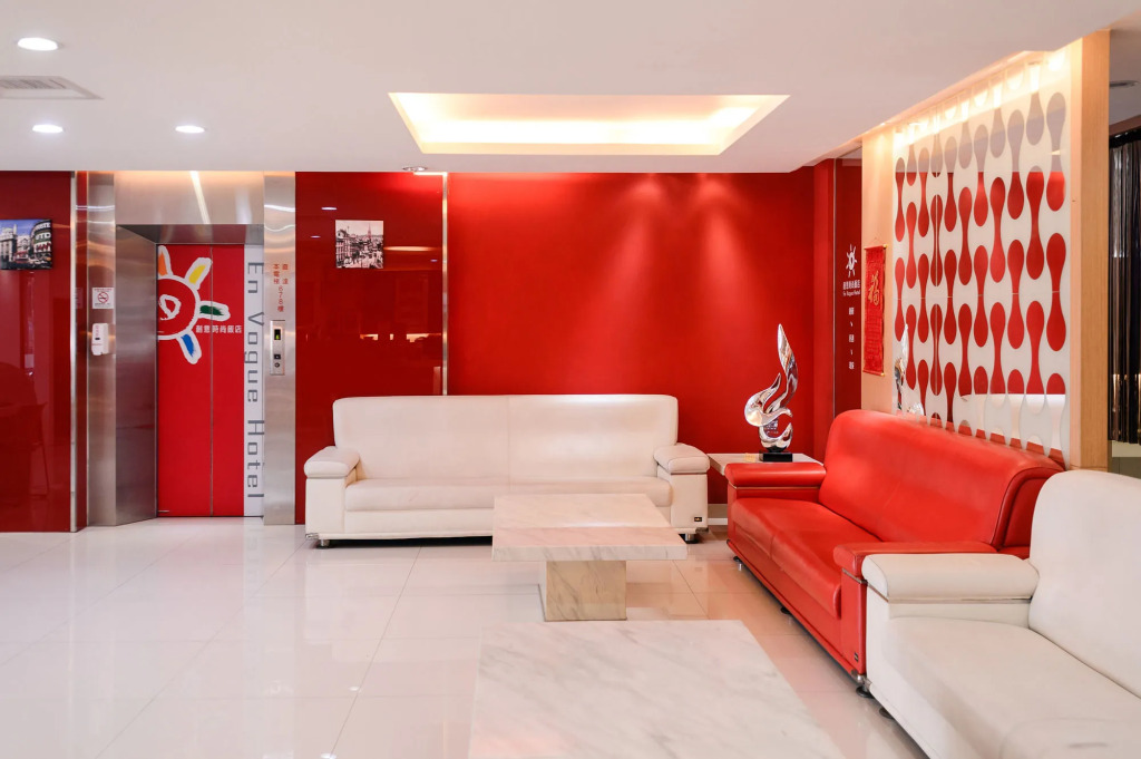 i-Deal Hotel