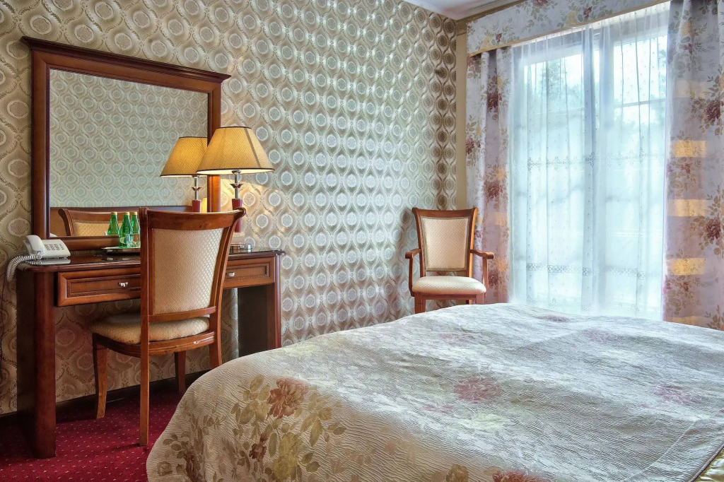 Hotel - Dworek Tryumf