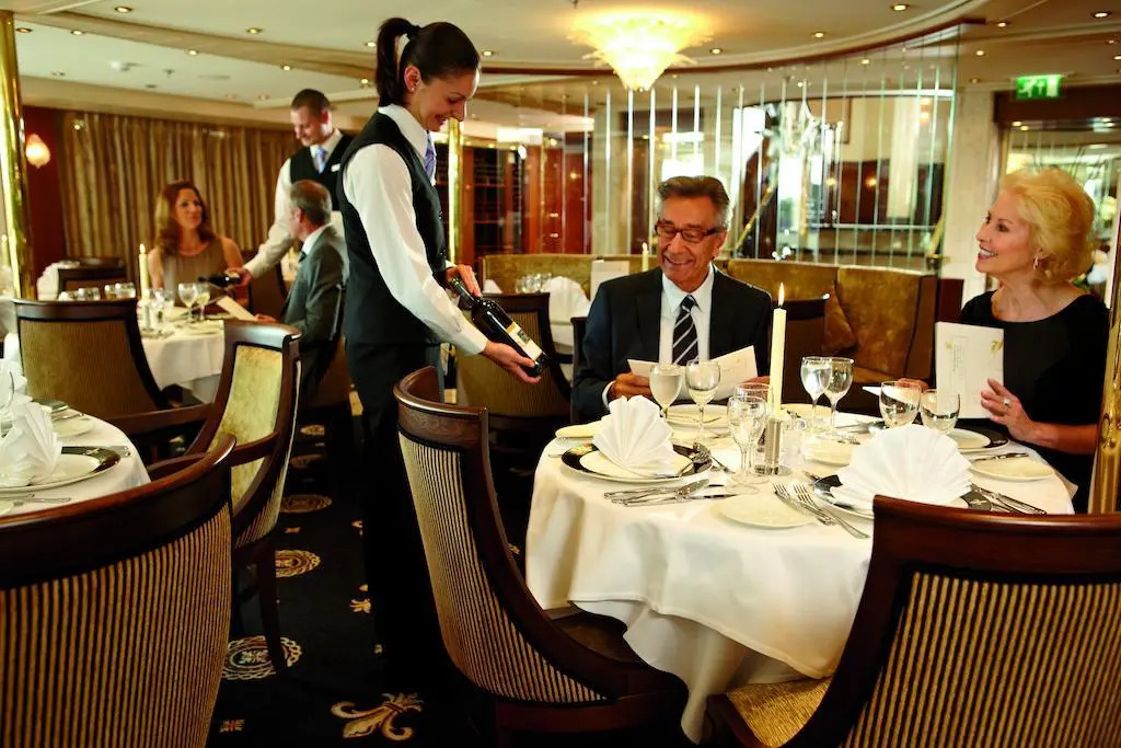 Crossgates Hotelship Nizzaufer - Frankfurt