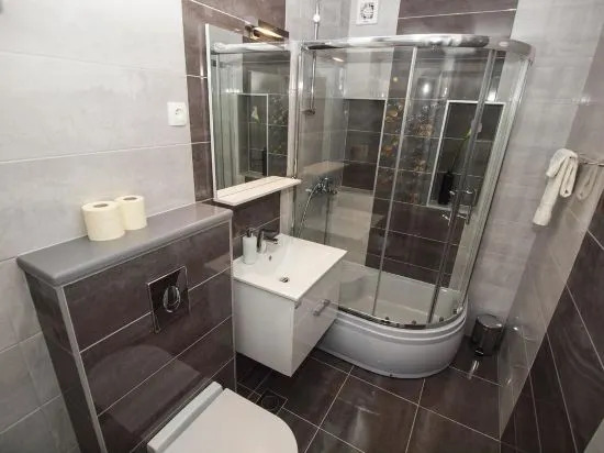 Apartments Karlo