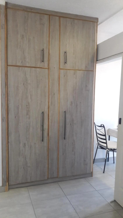 Self-catering Studio, Unit 6 on Krupp