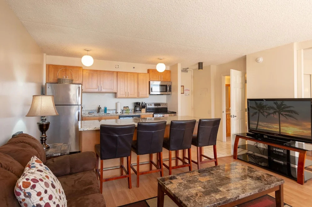 Tower 2 Suite 2012 at Waikiki