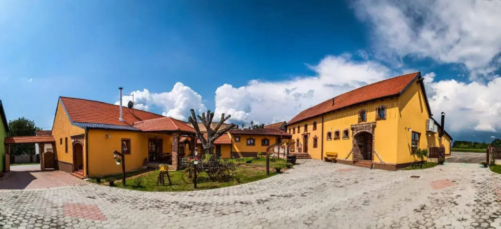 Мини-гостиница Золотой Луг