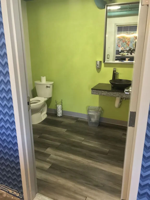 Econo Lodge Downtown Omaha
